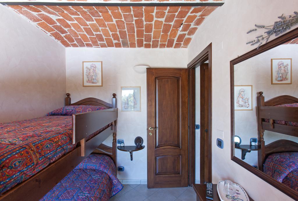B&B Castelvecchio Ferrere Стая снимка